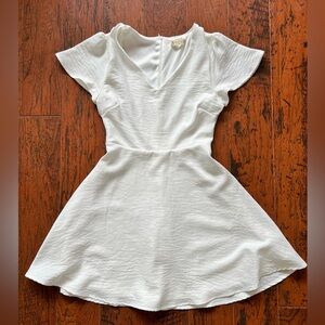 Altar’d State Elegant White Short Sleeve Dress